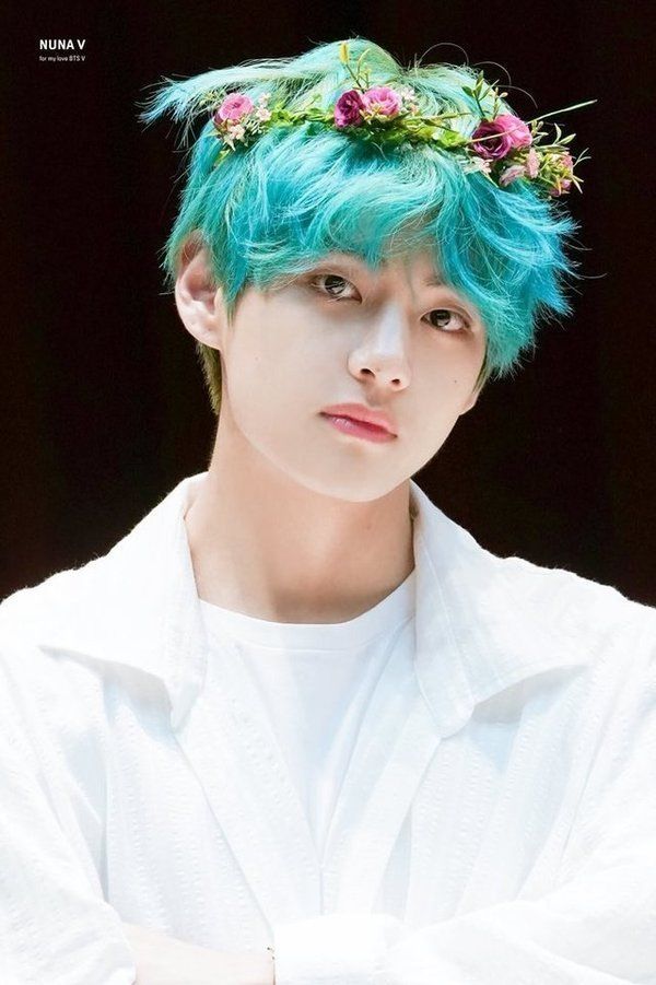Học sao Hàn bí quyết chăm da giữ dáng: IU, V (BTS) “khoái” khoai lang