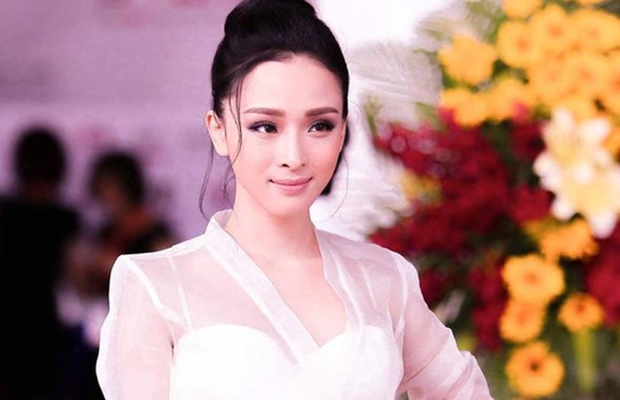 3 năm sau biến cố tình cảm, Hoa hậu Phương Nga vẫn tin vào tình yêu