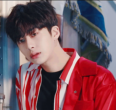 5 thần tượng đẹp trai nhất Kpop: 3/5 là “gà” SM, BTS bất ngờ vắng mặt