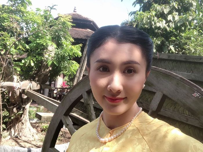 Gây choáng khi bán nhà 14,5 tỷ, Nguyệt Ánh đang hạnh phúc viên mãn
