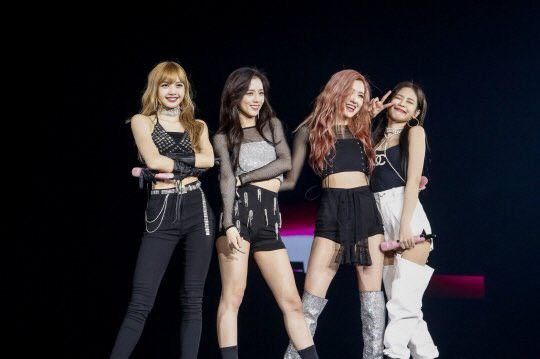 6 nguyên tắc dưỡng da luôn khỏe đẹp của 4 mẩu BLACKPINK: uống đủ nước