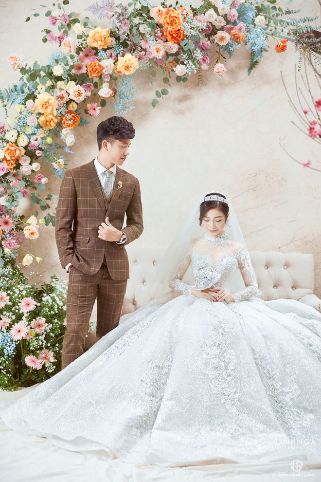 Sau đám cưới với Văn Đức, Nhật Linh khoe cuộc sống giàu có, sung túc