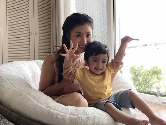 Gây choáng khi bán nhà 14,5 tỷ, Nguyệt Ánh đang hạnh phúc viên mãn