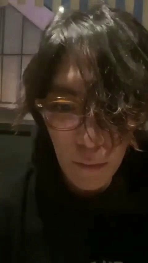 T.O.P khiến fan hoang mang khi tuyên bố sẽ không comeback ở Hàn Quốc