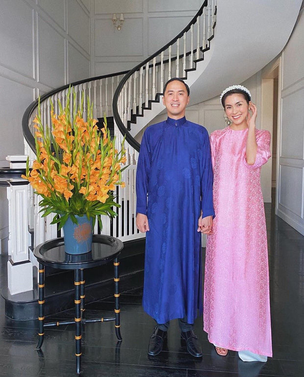Sao Việt bên nhau mười năm: Vợ chồng Hồ Hoài Anh gương vỡ lại lành