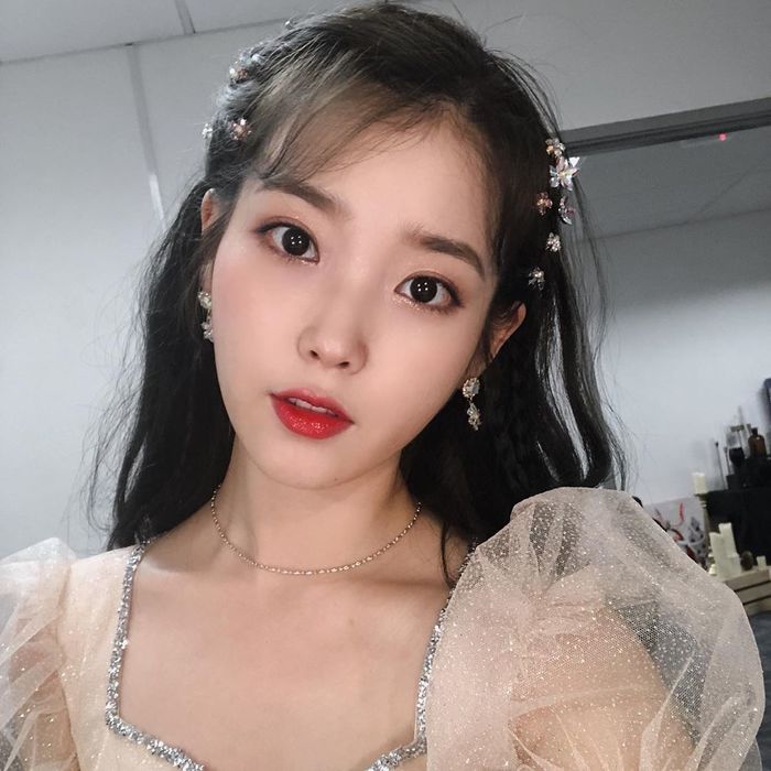 Ảnh thơ ấu của mỹ nhân Châu Á: IU, Lưu Diệc Phi đẹp tựa tiểu thư nhí