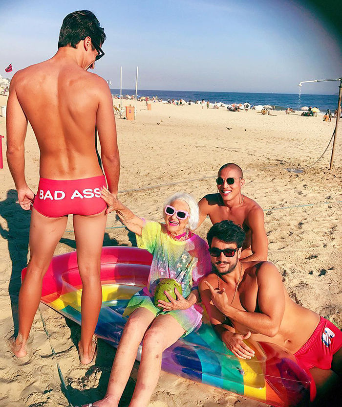 Baddie Winkle: Cụ bà 92 với phong cách chất chơi, trai đẹp vây quanh