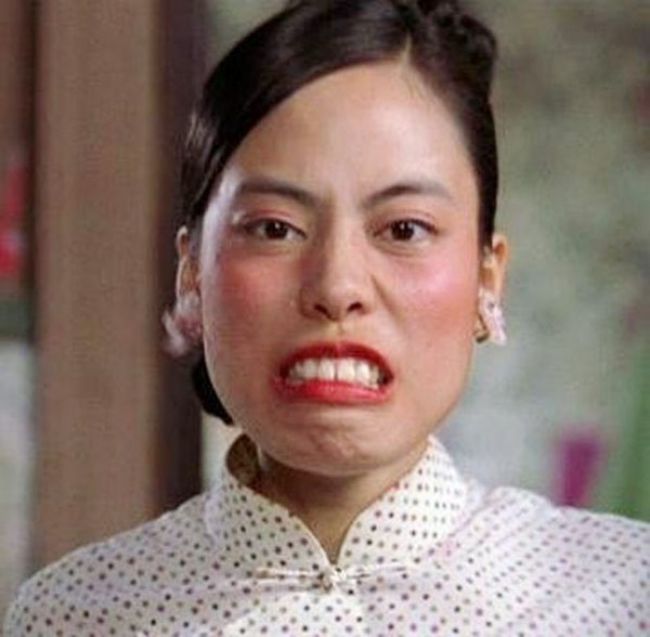 Bạn diễn của Châu Tinh Trì: Vẻ ngoài xấu lạ, vụt sáng nhờ Tinh Gia