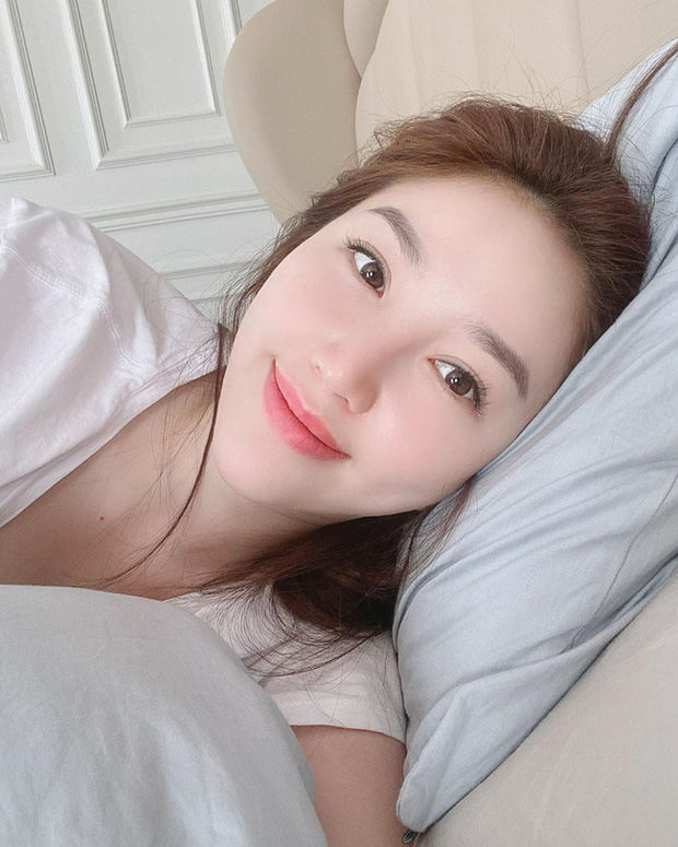 Bảo Thy dưỡng da: Chuộng mặt nạ nhà làm, ở nhà cũng bôi kem chống nắng