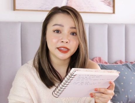 Beauty Blogger Trinh Phạm tiêu 44 triệu/tuần, mạnh tay sắm đồ hiệu