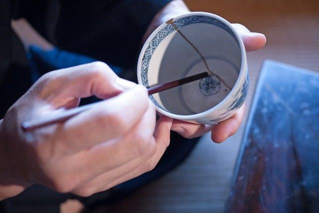 Công thức hạnh phúc các quốc gia: Nhật dùng đồ sứt mẻ, Ý thích mặc đẹp