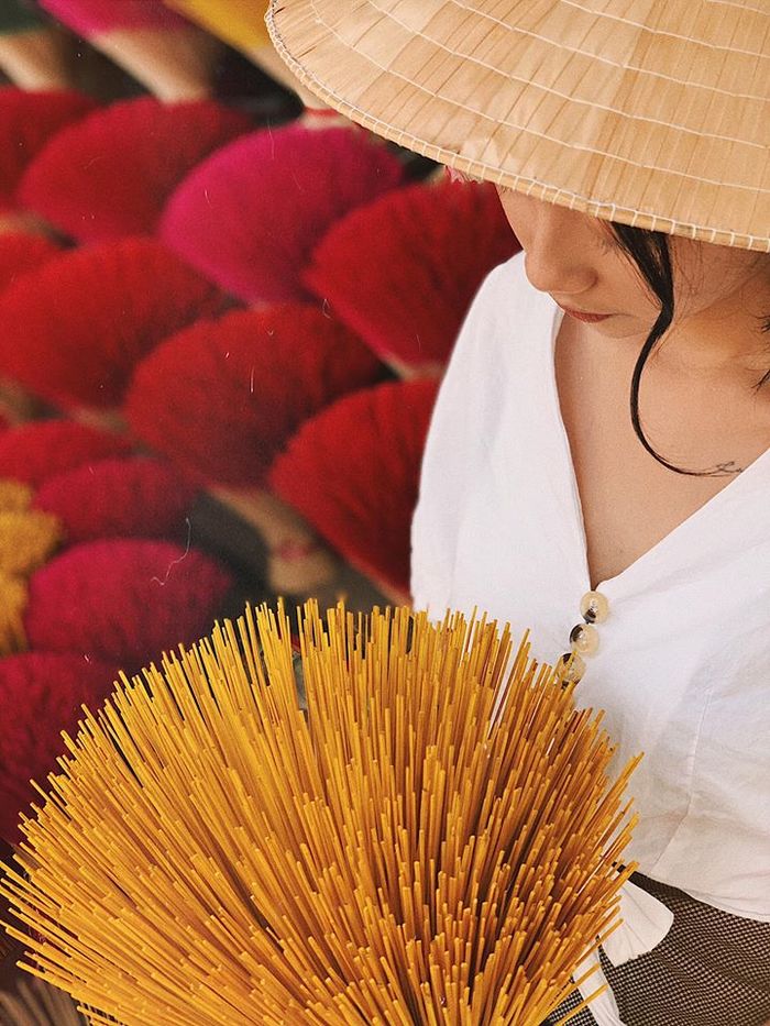 Hành trình tìm kiếm xứ Huế lãng mạn, trẻ trung của cặp đôi cực chất