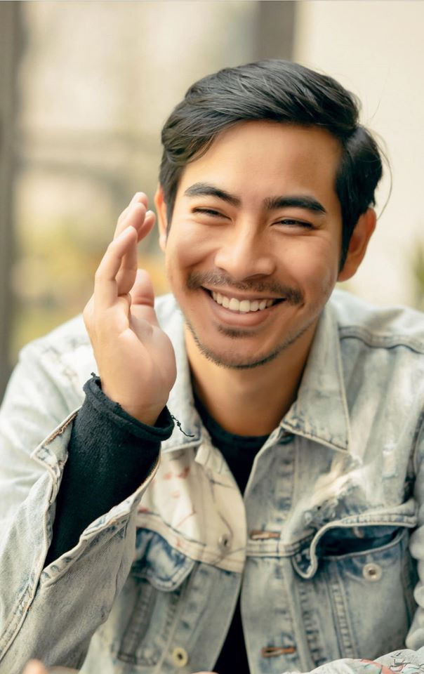 Ngô Kiến Huy nhí nhố bên Jun Phạm, Elly Trần diện xuyên thấu gợi cảm