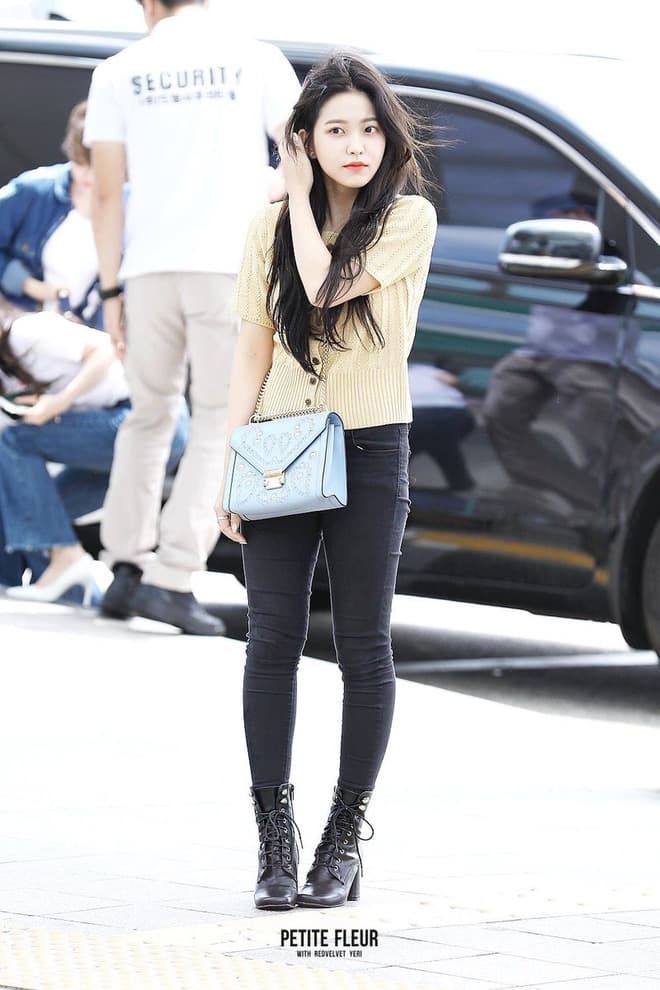 Sao Hàn chân cong diện skinny jeans: Rosé, Yoona đáng khen nhất