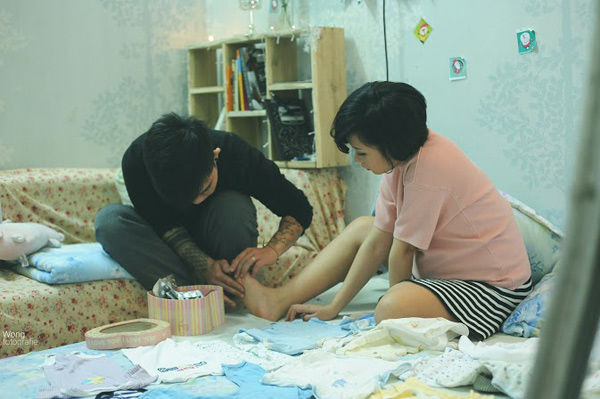 Hành động yêu thương của chồng sau khi vợ vượt cạn, đàn ông tốt là đây