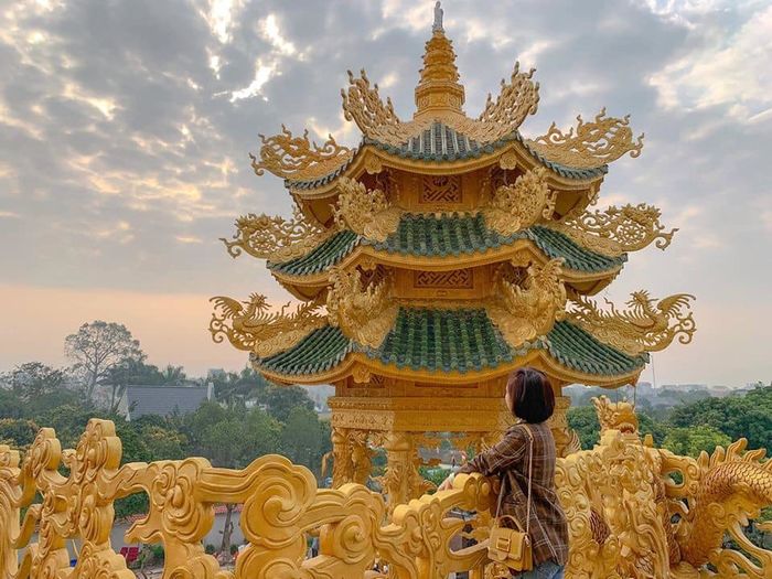 Chùa Phúc Lâm vàng rực rỡ được mệnh danh là “Thái Lan thu nhỏ”