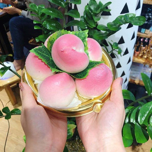 Cơn sốt bánh bao đào tiên ngày Rằm tháng Giêng