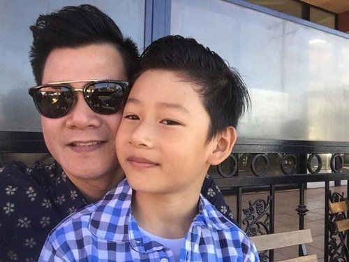 Con trai Quang Dũng gây bất ngờ với ngoại hình cao lớn ở tuổi 12