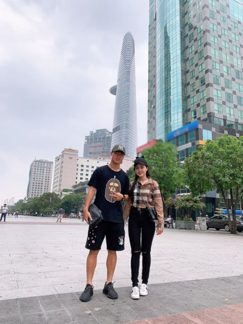 Công chúa béo nhà Duy Mạnh lộ ảnh ăn mặc giản dị khi ở nhà