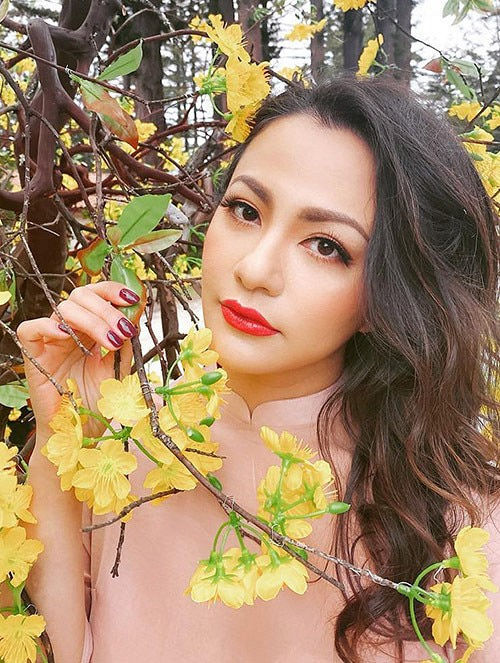 Cuộc sống của cựu siêu mẫu Ngọc Thuý sau 3 năm khẩu chiến với chồng cũ