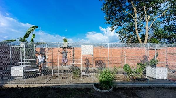 Chuồng gà độc đáo ở Việt Nam được lên báo Mỹ