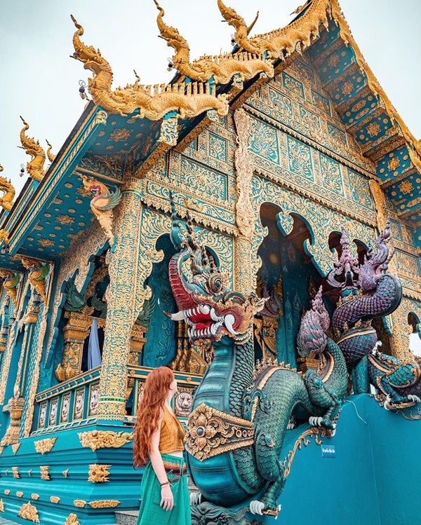 Đền Wat Samphran, hang động Batu... địa điểm sống ảo độc đáo ở châu Á