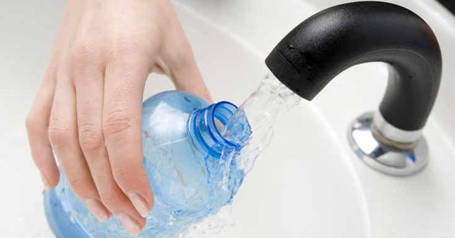 Tiến sĩ Particia Hunt: Tái sử dụng chai nhựa dễ bị nhiễm hóa chất