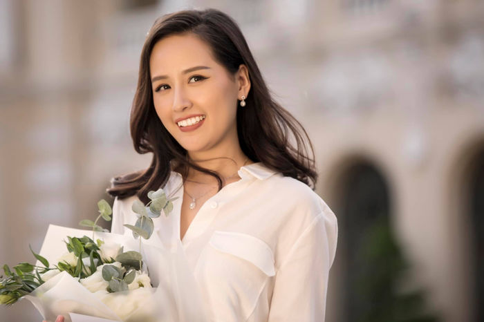 Jun Pham khoe hội bạn thân cực lầy, Lynk Lee buộc tóc điệu đà