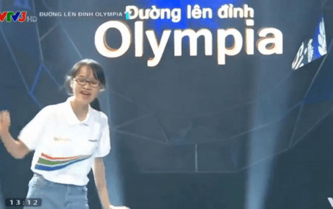 Thí sinh tự tin trổ tài nhảy Kpop trên sóng truyền hình