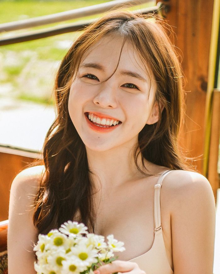 Thanh xuân không nhất thiết hoàn hảo nhưng nhất định không hối hận