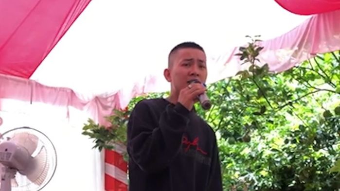 Hoài Lâm, Xuân Mai... cuộc sống khó khăn, phải làm nghề khác mưu sinh