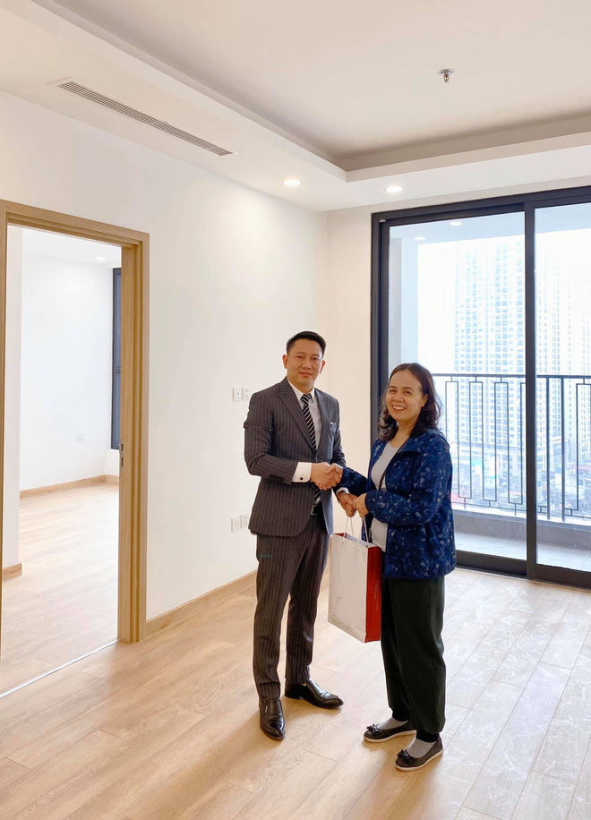 Hội sao nữ Việt mua nhà tiền tỷ báo hiếu cha mẹ trước khi xuất giá