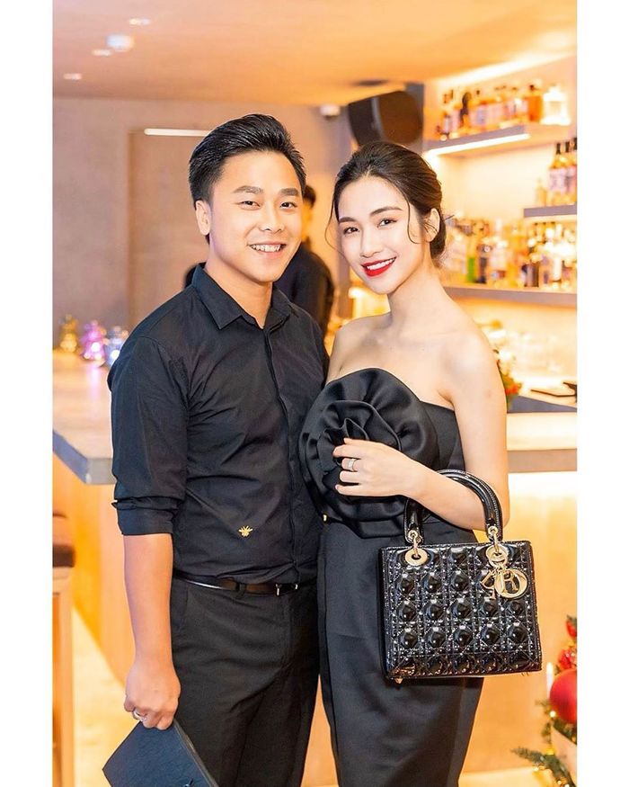Hội sao nữ Việt mua nhà tiền tỷ báo hiếu cha mẹ trước khi xuất giá