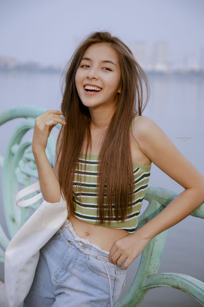 Tử vi thứ tư 12/2: Song Tử được người yêu tặng quà