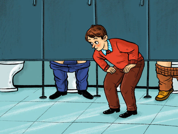 Kẽ hở dưới ở cửa toilet công cộng: Tưởng vô ý nhưng vô cùng hữu ích