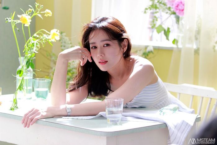 Khắc phục làn da dầu, Son Ye Jin có bí quyết riêng: Đắp 2 loại mặt nạ