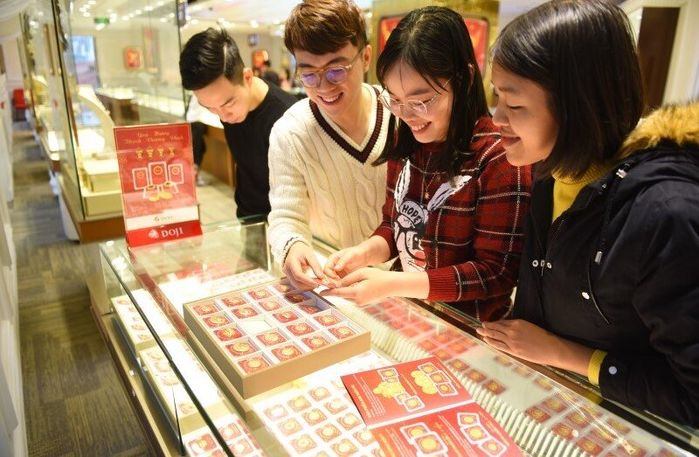 Không cần mua vàng ngày Thần Tài: Trang sức bạc cũng hút tài lộc tốt