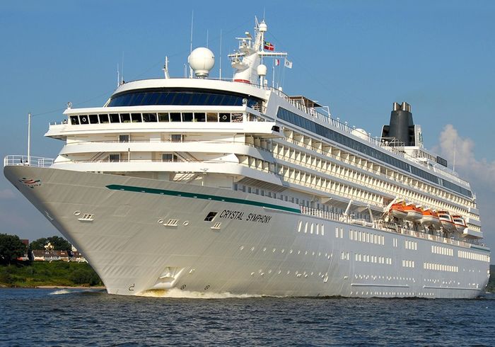 Kiểm soát chặt chẽ tàu Crystal Symphony cập cảng TP.HCM