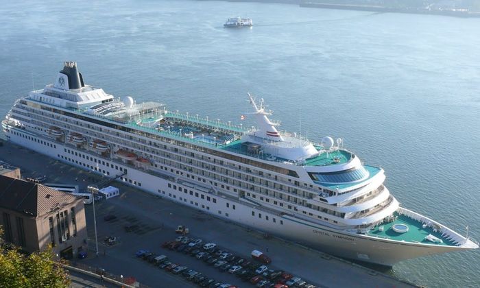 Kiểm soát chặt chẽ tàu Crystal Symphony cập cảng TP.HCM