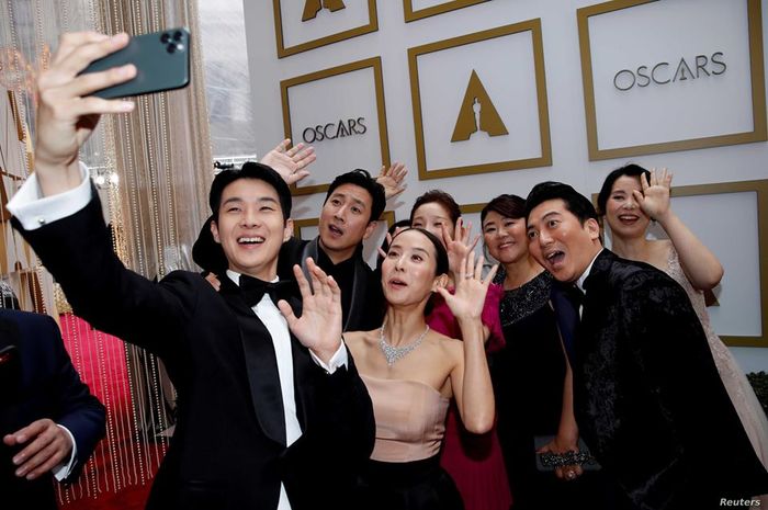 Ký sinh trùng – bộ phim châu Á lập thành tích khủng với 4 giải Oscar
