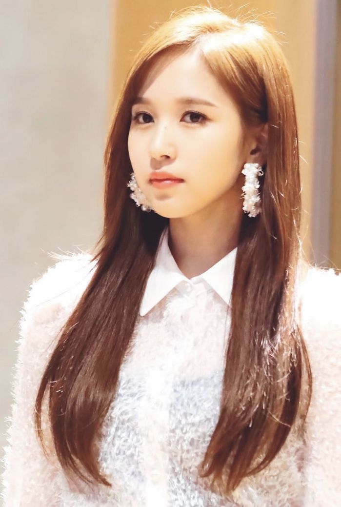 Mina (TWICE) đẹp đến mức để kiểu tóc nào cũng khiến fan lặng người