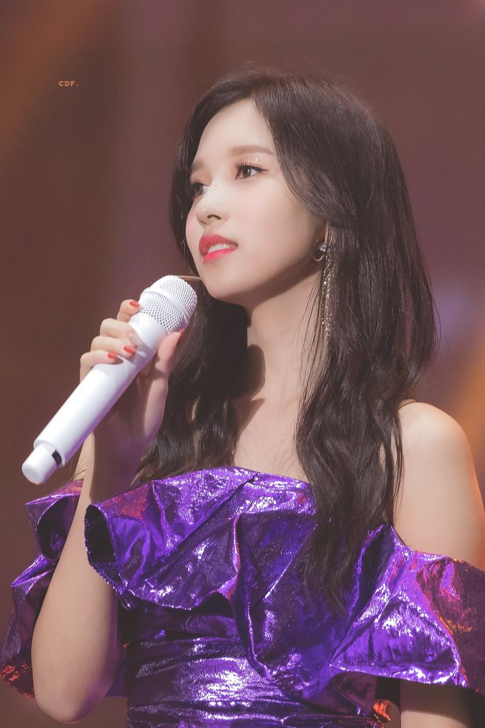 Mina (TWICE) đẹp đến mức để kiểu tóc nào cũng khiến fan lặng người