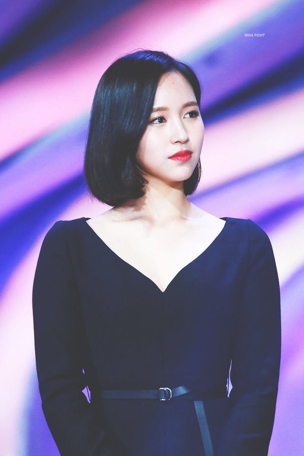 Mina (TWICE) đẹp đến mức để kiểu tóc nào cũng khiến fan lặng người