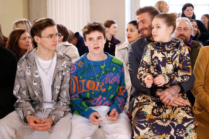 Mới 9 tuổi, Harper Beckham đã ra dáng thiếu nữ xinh đẹp