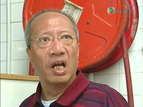 Netizen chỉ trích nhà đài TVB khi đối xử tệ bạc với diễn viên gạo cội