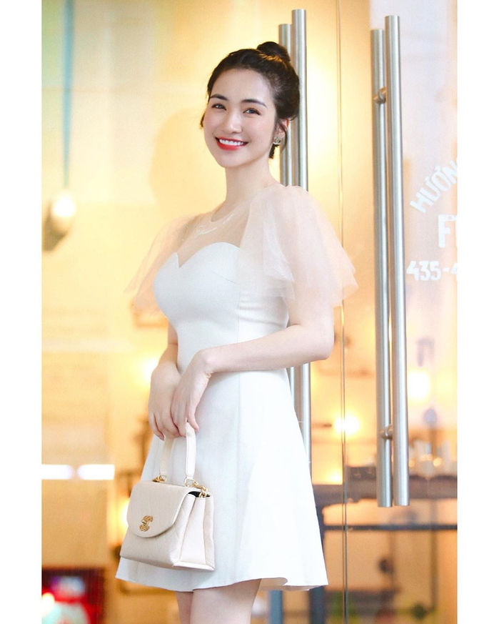 Ngọc Lan chúc chồng cũ mau lấy vợ, Phạm Hương khoe nhẫn kim cương