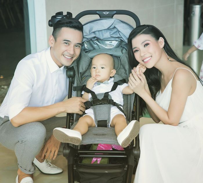 Những cặp đôi bạn thân sao Việt có hôn nhân hạnh phúc nhất nhì showbiz