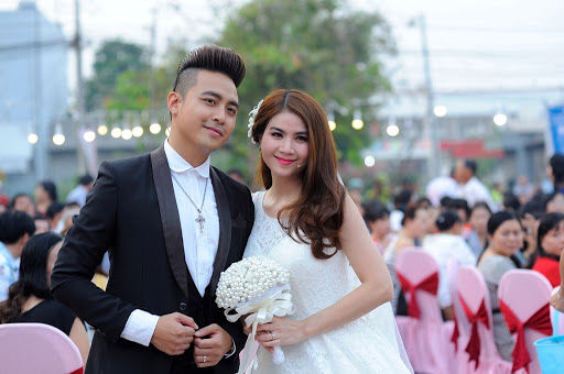 Những cặp đôi bạn thân sao Việt có hôn nhân hạnh phúc nhất nhì showbiz