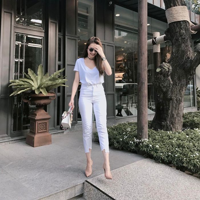 Những item ăn gian chiều cao cho nàng nấm lùn: Croptop, quần cạp cao