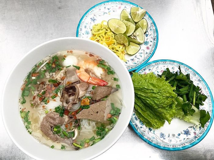 Lẩu, hủ tiếu Nam Vang - món ăn xuất xứ nước ngoài người Việt cực thích